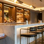 Aménagement bar : comment transformer un local en espace professionnel réussi